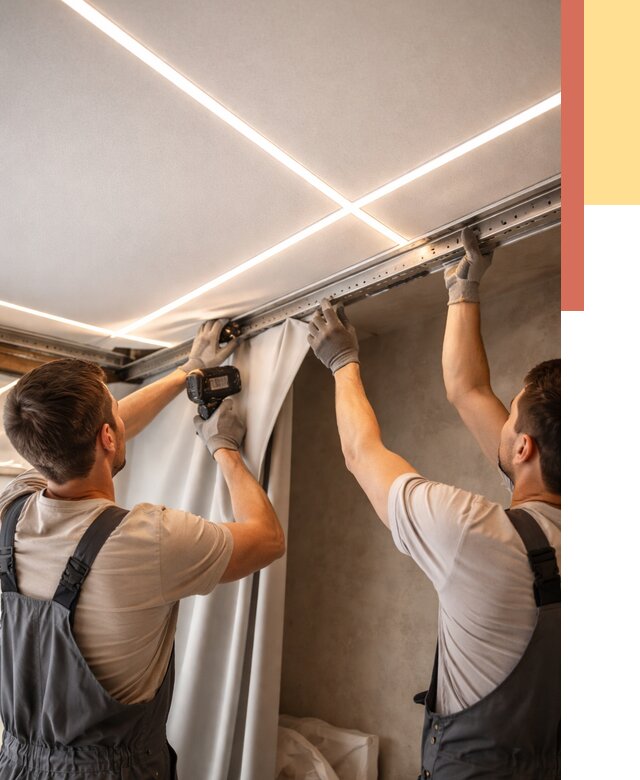 Монтаж натяжного потолка со световыми линиями в Топках от 1216 руб. | ОТДЕЛОЧНИК-Тпк